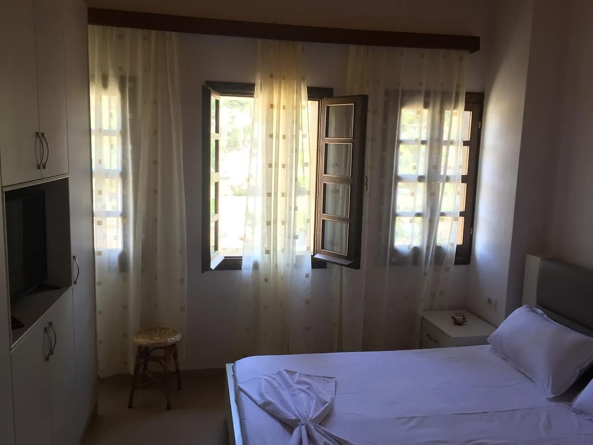 Dhimitri'S Guest House Berat
